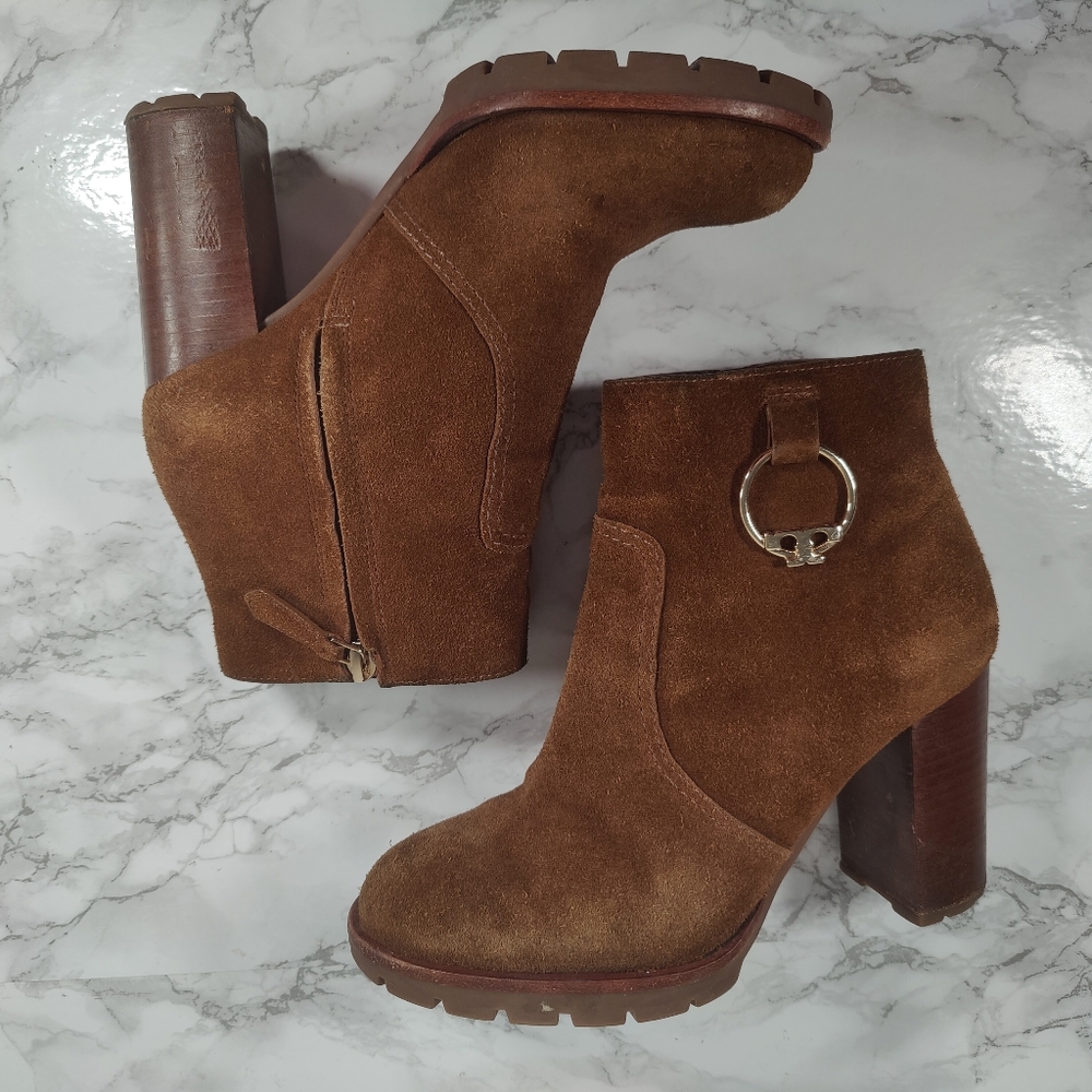 Tory Burch Sofia Lug Sole Booties Brown Suede Size 6 - Picture 7 of 16